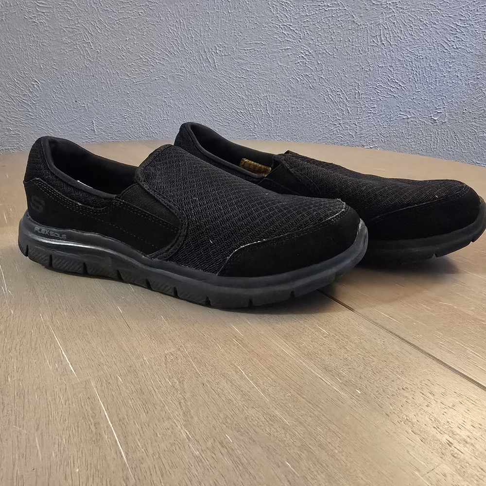 Skechers Womens Work COZARD Sneakers Women Black Size 6